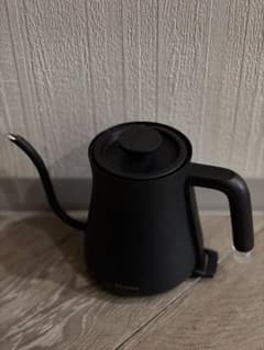 【ジャンク品】　BALMUDA 電気ケトル ホワイト