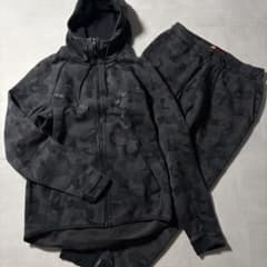激レア・廃盤】 NIKE テックフリース カモフラ柄 セットアップ M 赤