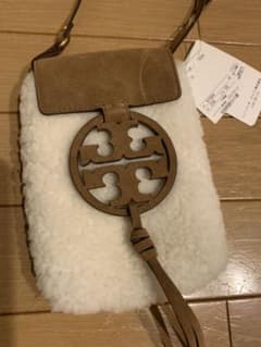 《お値下げしました》新品タグ付き♡トリーバーチ♡もこもこポシェットのサムネイル