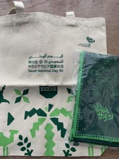 【最安✨ 6点】万博 サウジ トート ピンバッジ うちわ スカーフ ペーパー×2 非売品】万博 2025 サウジアラビア館 限定トートバッグ スカーフ