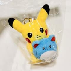 韓国限定】オリーブヤング ポケモン ピカチュウ ぬいぐるみ キーリング