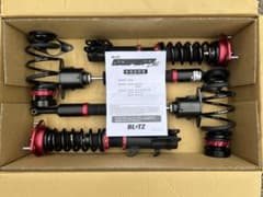 美品】使用期間約9ヶ月、距離約4000km、BLITZ ZZ-R 車高調 - メルカリ