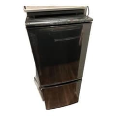 値下げました！SHARP 冷凍冷蔵庫137L 黒　どっちもドアのサムネイル