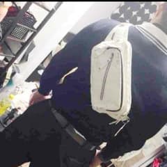 斜めがけカバン 白のサムネイル
