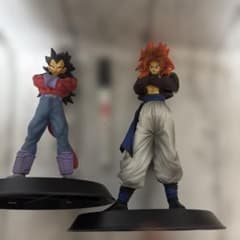 ドラゴンボールZ 超サイヤ人2 悟空&魔神ベジータ フィギュア 2種
