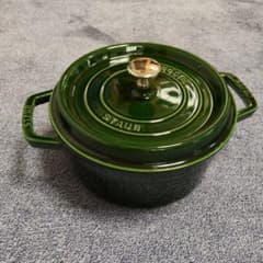 STAUB ピコ ココット ラウンド 22cm グリーンのサムネイル
