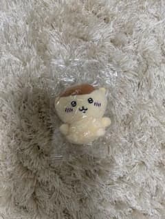 ちいかわ　おすわりぬいぐるみ　くりまんじゅうのサムネイル