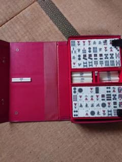 麻雀セット 赤 136枚牌 - メルカリ