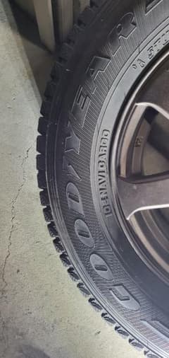 GOODYEAR ICE NAVI CARGO 195/80R15のサムネイル