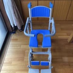 シャワー用車椅子（中古）ウチエシャトレチェアLU SAL - メルカリ