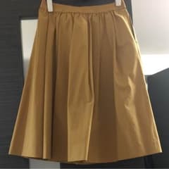 ユニクロ タックスカートのサムネイル