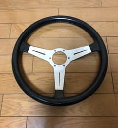 まっち様専用 ナルディ クラッシック ステアリングのサムネイル