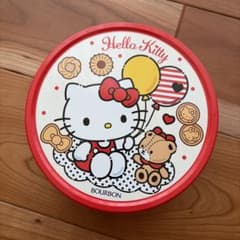 ブルボン ハローキティ バタークッキー缶 空き缶のサムネイル