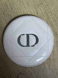 DIOR ディオールスキン フォーエヴァー クチュール ルミナイザー 02のサムネイル