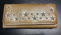 【再値下げ】JIMMY CHOO⭐︎ジミーチュウスタッズレザー長財布のサムネイル