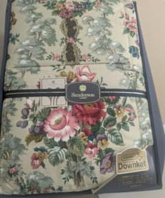 Sanderson 花柄 ダウンケット 西川 ダウン85% 150×210cm - メルカリ