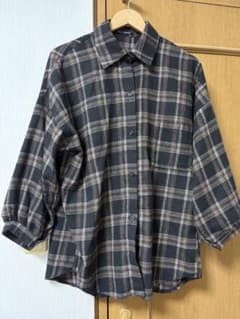 チェックシャツ　ブラウン系