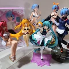 美少女フィギュア まとめ売り 金色の闇 レム リゼロ 初音ミク 五等分の