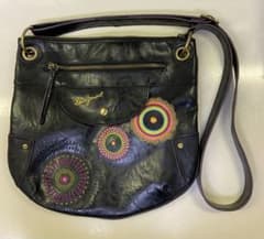 Desigual 刺繍デザイン ショルダーバッグのサムネイル