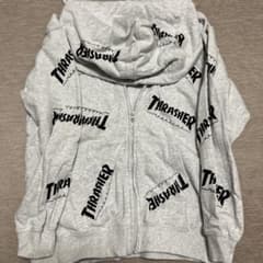 THRASHER ロゴプリント グレー パーカー Lのサムネイル