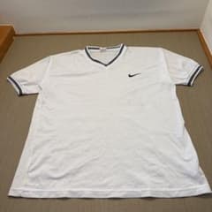 NIKE Vネック メッシュ Tシャツ ホワイト 50番のサムネイル