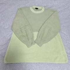 COMME CA ISM 若草色ニットのサムネイル