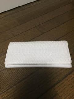 開運 白蛇長財布のサムネイル