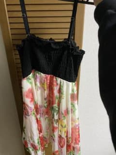 花柄 ワンピースのサムネイル
