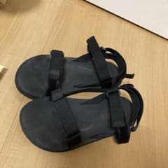 SOURCE サンダル　teva 好きな方