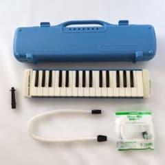 Suzuki Melodion M-32C 青色のサムネイル