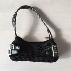 HusHusHのバックのサムネイル