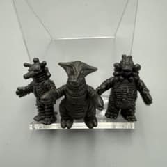 ウルトラ怪獣消しゴム 3体セット ライブキング サドラ ヒッポリト星人