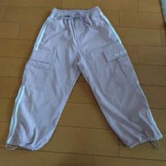美品★くすみピンク カーゴパンツ サイドポケット付きのサムネイル