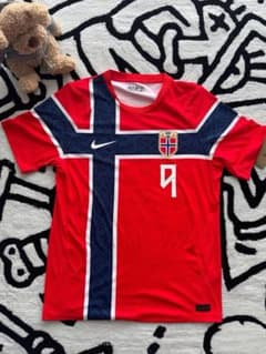 ノルウェー代表 ハーランド ユニフォーム 9番 Sのサムネイル