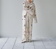 ベティ様専用 embroideryPatchworkTrousersのサムネイル