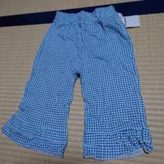 西松屋130サイズ　七分竹フリルパンツのサムネイル