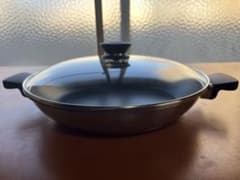 パエリアのおこげも羽付餃子もくっ付かない！アムウェイノンスティックグリルパン パエリアのおこげも羽付餃子もくっ付かない！アムウェイノンスティック