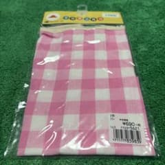 子供用三角巾 ゴム付き ピンクチェックのサムネイル