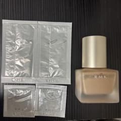 RMKリクイドファンデーション 102➕サンプルセットのサムネイル