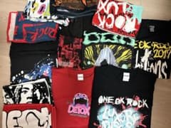 塚*弘様 セール‼️ONEOKROCKグッズ 31点セット（パーカー、Tシャツな 塚*弘様 セール‼️ONEOKROCKグッズ 31点セット（パーカー、Tシャツな