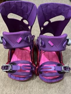 新品 SALOMON スノーボード ビンディング パープル ピンク SMALL