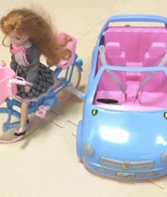 リカちゃん■車＆自転車セット■早い方勝ちSALE■のサムネイル