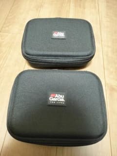 Abu Garcia リールケース 2個セット　Mサイズ　No.2のサムネイル