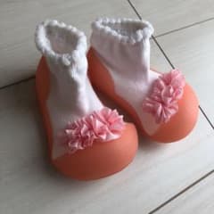 みぃちゃん様専用♫ベビーフィート　シューズ　新品未使用品　ピンクのサムネイル