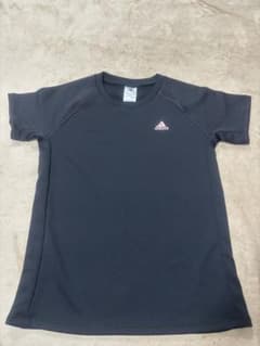 k*a様 adidas 半袖Tシャツ ブラック　スポーツウェアのサムネイル