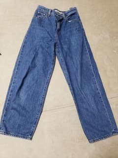 Levi's プレミアムデニム ジーンズ 25のサムネイル