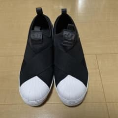 adidas クロスストラップ スリッポンのサムネイル