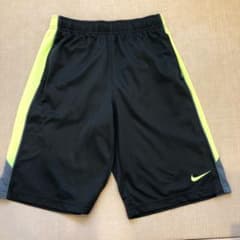 NIKE ナイキ ハーフパンツ 150 160のサムネイル