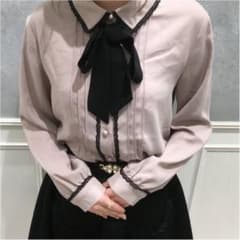couture BY ROJITA♡レースボウタイブラウスのサムネイル