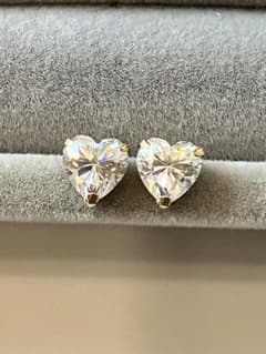ハートシェイプ モアサナイト ピアス K18 K18イエローゴールド 両耳のサムネイル